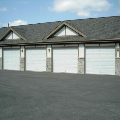 USI de GARAJ rezidentiale SECTIONALE